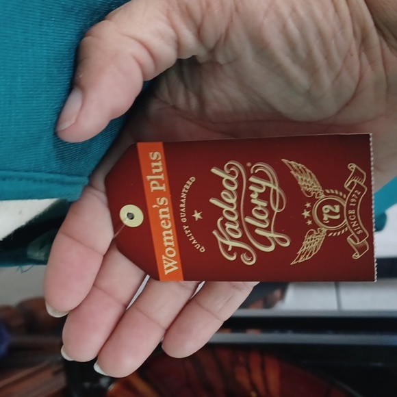 Faded Glory Sleeveless Enbroidered Tank Top, 2X, 23" PTP, 31" L - Picture 5 of 6